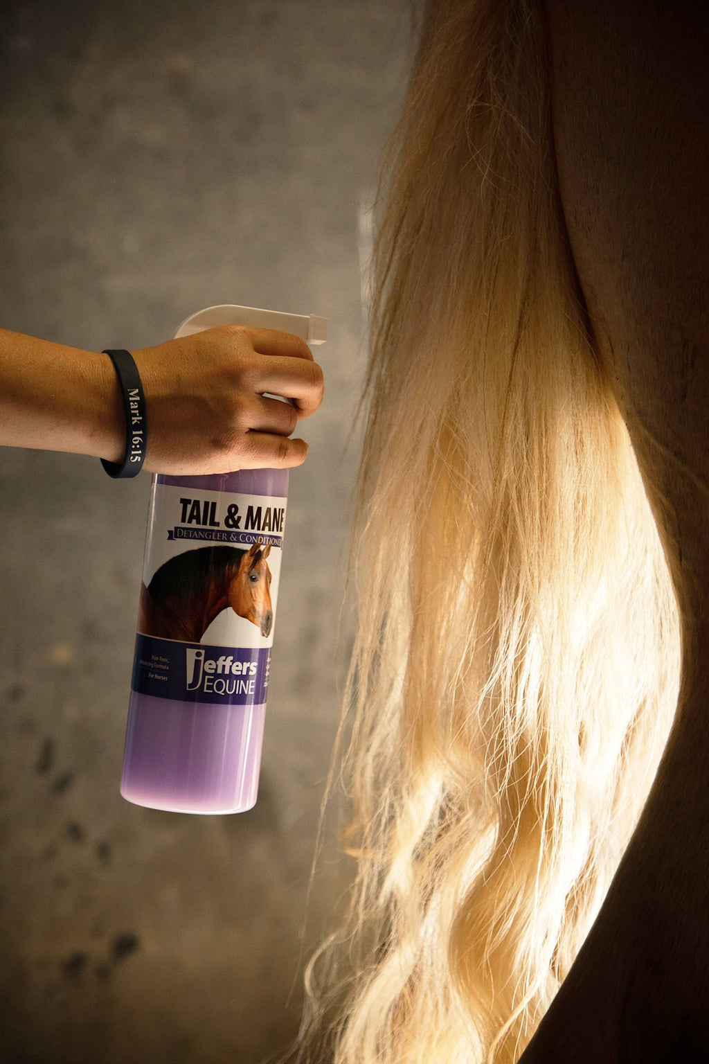 Jeffers Equine Tail & Mane Detangler and Conditioner